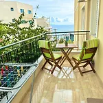 Sunny Coast Apartments
