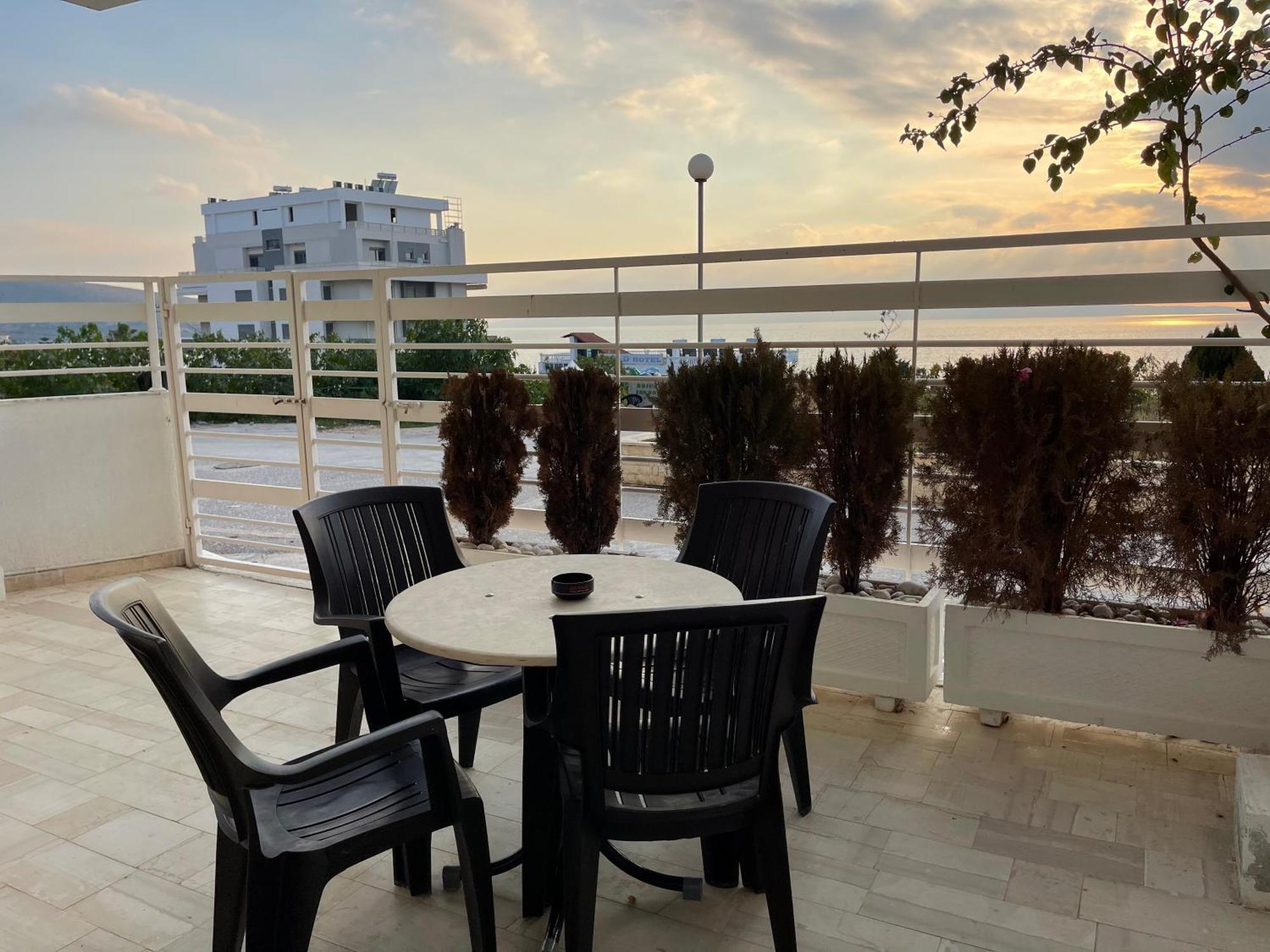 Sunny Coast * Sarandë