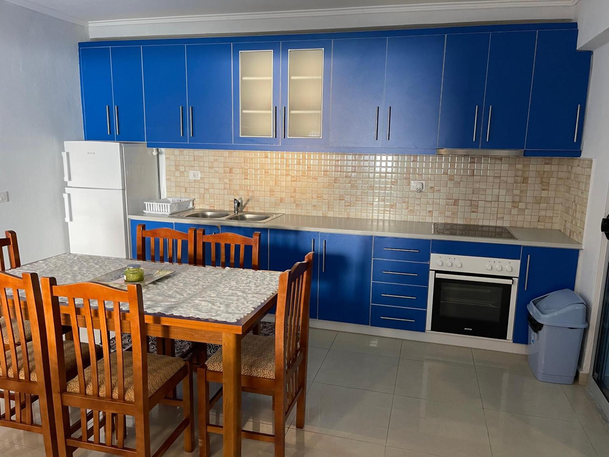 Sunny Coast Apartment